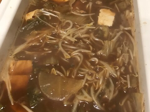 もやしたっぷりカレー鍋